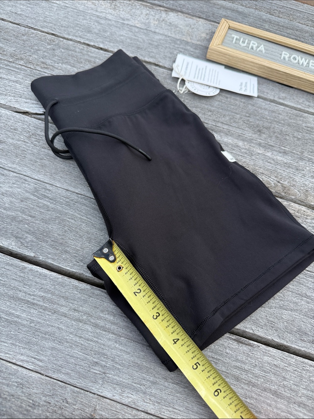 Vuori Daily Short Black Women's Small (S) NWT π€β¨ - Picture 4 of 5